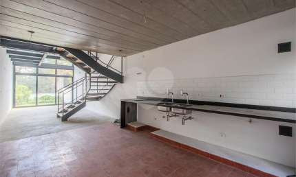 Condomínio com 2 quartos à venda em Vila Ipojuca - SP
