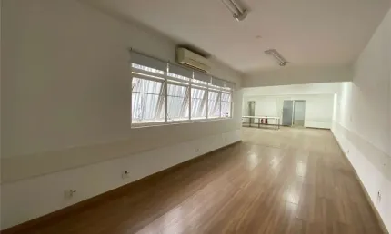 Prédio inteiro à venda ou para locação em Vila Madalena - SP