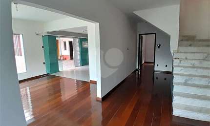 Casa com 3 quartos à venda na Rua Doutor Rui Batista Pereira, --, Butantã, São Paulo