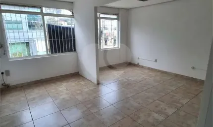 Casa com 3 quartos à venda na Padre Cerda, --, Vila Madalena, São Paulo