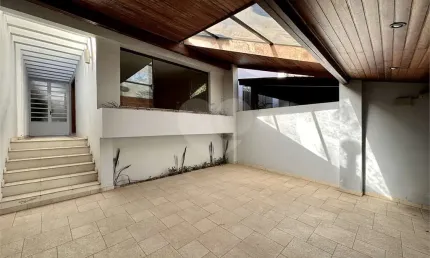 Sobrado com 3 quartos à venda em Vila Madalena - SP