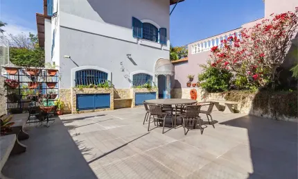 Casa com 3 quartos à venda na Rua Acuruá, --, Vila Romana, São Paulo