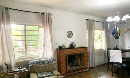 Casa de vila com 4 quartos à venda em Instituto De Previdência - SP