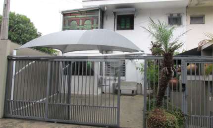 Casa de vila com 4 quartos à venda em Instituto De Previdência - SP