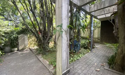 Casa de vila com 3 quartos à venda em Vila Pirajussara - SP