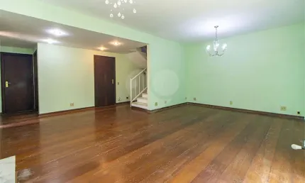 Casa com 3 quartos à venda na Rua Vitorino de Carvalho, --, Alto de Pinheiros, São Paulo