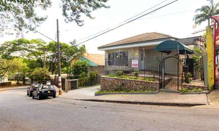 Casa com 7 quartos à venda ou para locação em Alto Da Lapa - SP