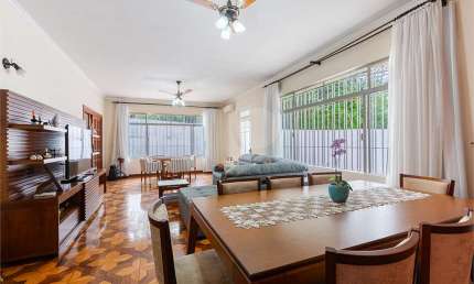 Casa térrea com 4 quartos à venda em Alto De Pinheiros - SP