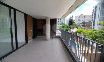 Apartamento com 3 quartos à venda na Rua Urbanizadora, --, Perdizes, São Paulo
