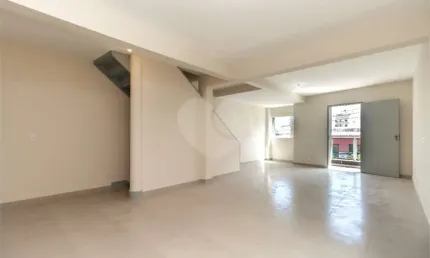 Casa com 3 quartos à venda na Avenida Professor Alfonso Bovero, --, Perdizes, São Paulo