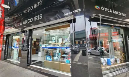 Prédio à venda na Rua Roma, --, Lapa, São Paulo