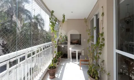 Apartamento com 3 quartos à venda ou para locação em alto da lapa - sp