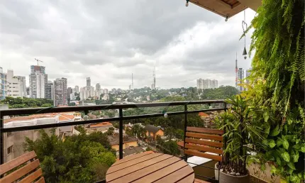 Apartamento com 3 quartos à venda em Sumarezinho - SP