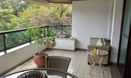 Apartamento com 4 quartos à venda ou para locação em Vila Madalena - SP