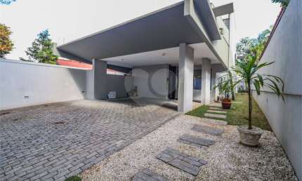 Casa com 4 quartos à venda ou para locação em Butantã - SP