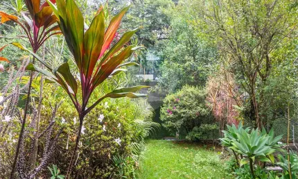 Casa com 3 quartos à venda na Rua Herculano, --, Sumaré, São Paulo