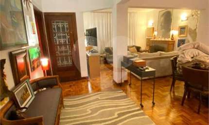 Casa com 3 quartos à venda na Rua Duartina, --, Sumaré, São Paulo