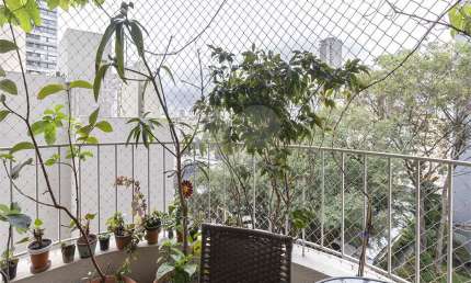 Apartamento com 3 quartos à venda em Pinheiros - SP