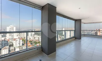 Apartamento com 3 quartos à venda ou para locação em Alto Da Lapa - SP