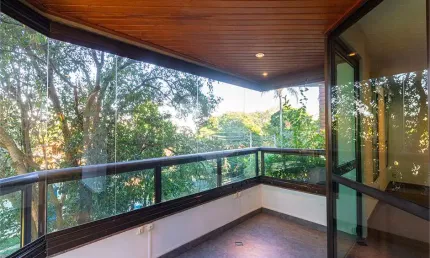 Apartamento com 4 quartos à venda ou para locação em Vila Madalena - SP