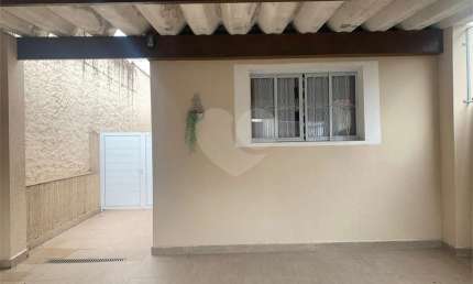 Casa com 3 quartos à venda na Rua Caiapônia, --, Alto da Lapa, São Paulo