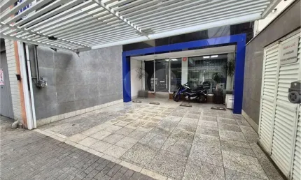 Casa à venda na Rua Tupi, --, Santa Cecília, São Paulo