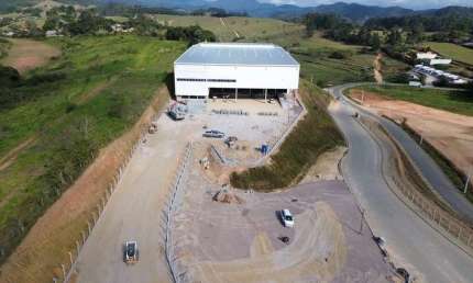 Barracão / Galpão / Depósito para alugar no Brilhante I, Itajaí  por R$ 136.250
