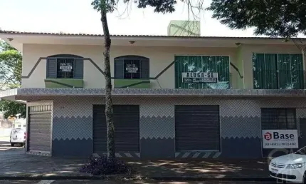 Sobreloja para locação em Maringá, Zona 05, com 3 quartos, Churrasqueira e Terra