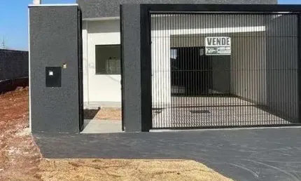 Casa Nova á venda com suíte + 02 quartos no Jd. Novo Paulista em Maringá