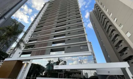 Apartamento á venda no Condomínio EVIDENCE na Zona 03 em Maringá