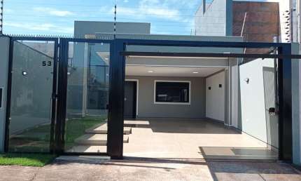 Sobrado com 03 Suítes + 02 Quartos no Jardim Espanha