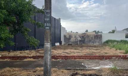 Terreno comercial à venda na Avenida das Torres, 4789, Jardim Monte Rei, Maringá