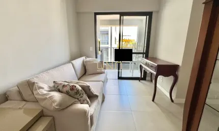 Apartamento 2 quartos (1 suíte),  2 banheiros no centro de Florianópolis