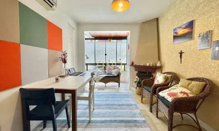 Apartamento á venda, com 2 quartos e vaga de garagem no bairro Trindade próximo da Ufsc