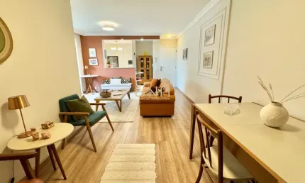 Apartamento com 3 quartos, sendo 1 suíte com vaga de garagem no centro de florianópolis.