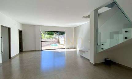 Casa com 3 dormitórios à venda, 240 m² por R$ 1.880.000,00 - Córrego Grande - Florianópolis/SC