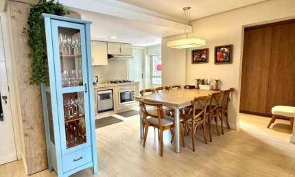 Apartamento com 3 dormitórios à venda, 101 m² por R$ 1.460.000,00 - Centro - Florianópolis/SC