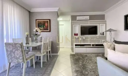 Apartamento com 2 dormitórios à venda, 74 m² por R$ 690.000,00 - Estreito - Florianópolis/SC