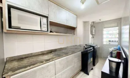 Apartamento com 2 dormitórios à venda, 78 m² por R$ 760.000,00 - Abraão - Florianópolis/SC