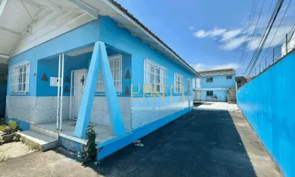 Casa Residencial com 4 kitnet / terreno com viabilidade, PRAIA COMPRIDA/SAO JOSE