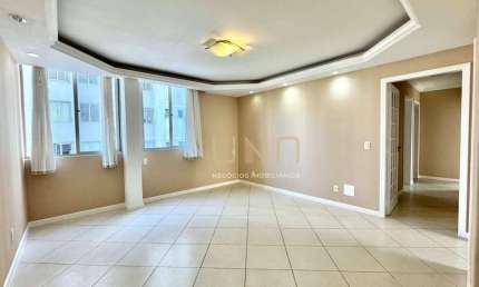 Excelente apartamento a venda no Centro de Florianópolis
