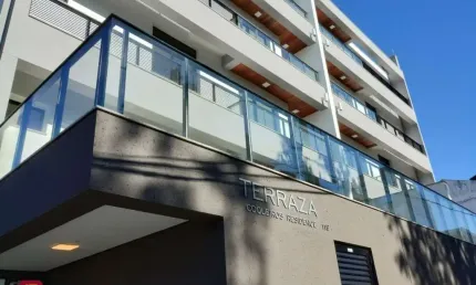 Apartamento com 2 quartos à venda na Rua Pascoal Simone, 119, Coqueiros, Florianópolis
