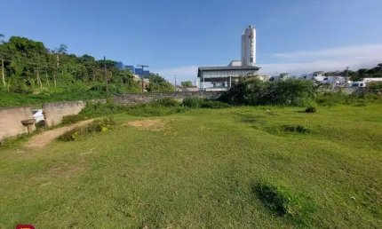 Terreno na área industrial de São José com viabilidade