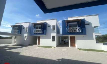Casa à venda 140m², 3 dormitórios no Ribeirão da Ilha em Florianópolis SC