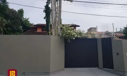 Casa com 4 quartos à venda na Servidão Antônio Irineu da Silva, 210, Córrego Grande, Florianópolis