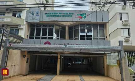 Prédio à venda na Praça Olívio Amorim, 120, Centro, Florianópolis