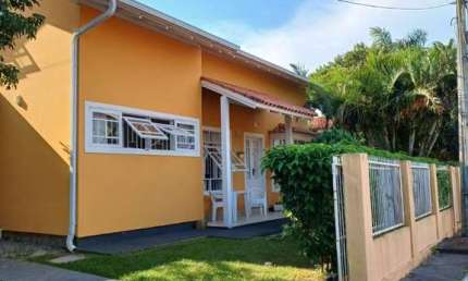 Casa com 2 quartos à venda na Rua Fidélis Govoni, 485, Campeche, Florianópolis