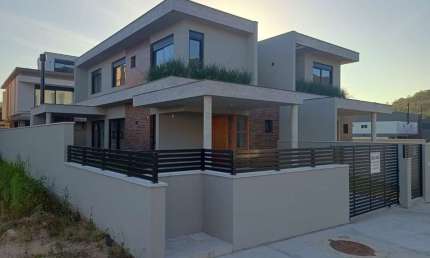 Casa com 3 quartos à venda na Celio Vieira Pamplona, 263, Rio Tavares, Florianópolis