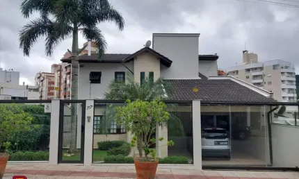 Casa com 4 quartos à venda na Rua José Durieux, 77, Córrego Grande, Florianópolis