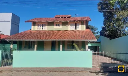 Casa com 6 quartos à venda na Travessa Atlântida Sul, 133, Campeche, Florianópolis